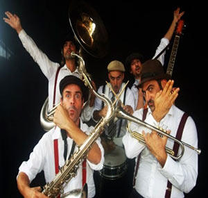 Wonderbrass